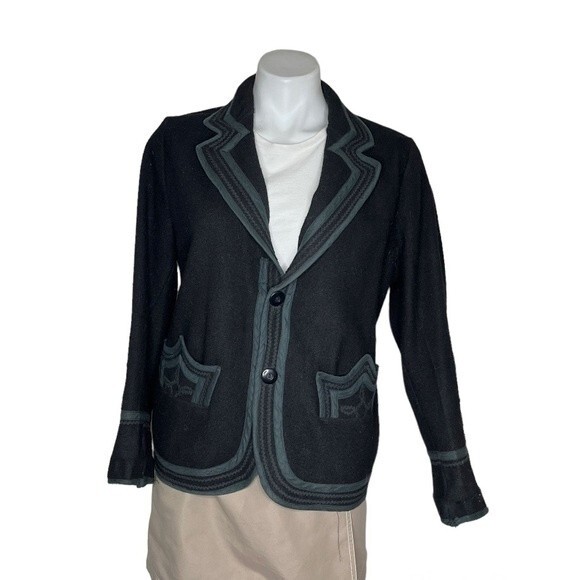 Black Blazer Wool Appliqué Design Two Button Closure VINTAGE Retro - Picture 1 of 12